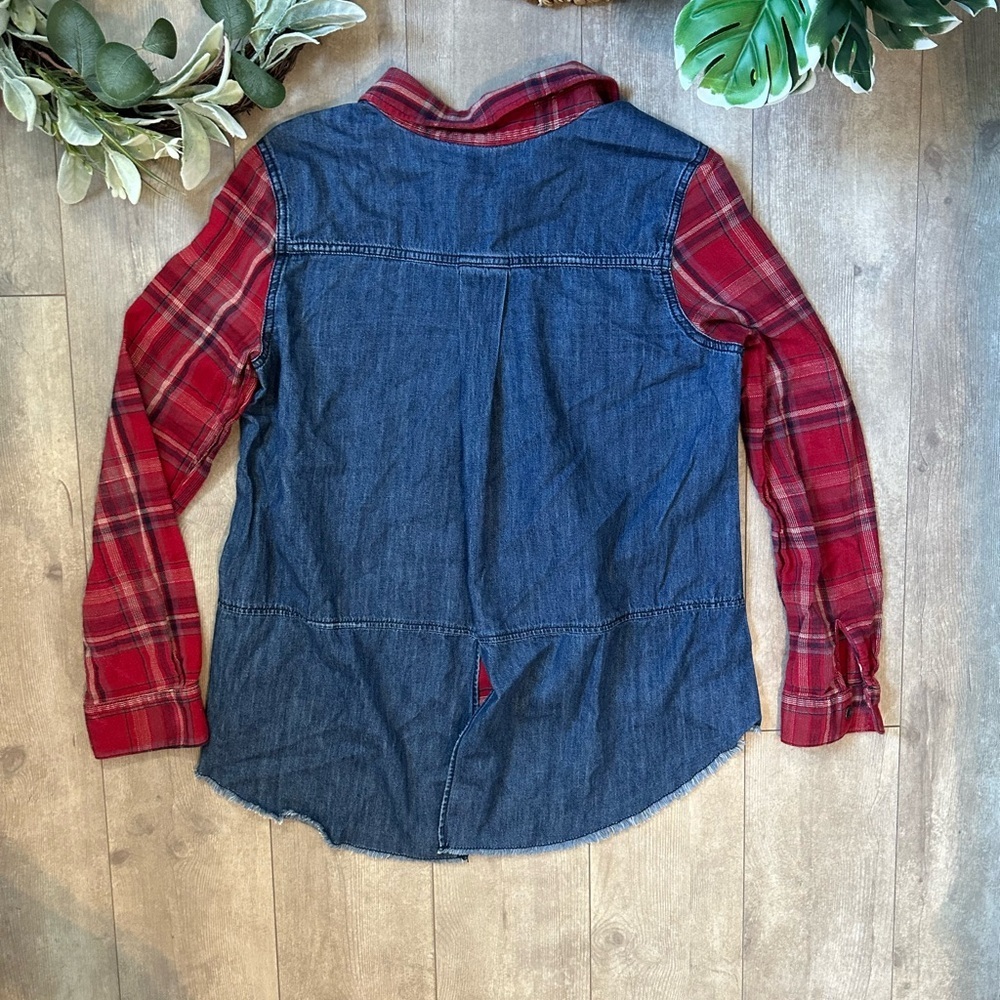 Free People Plaid Flannel + Denim Button Up Shirt Fringe Hem Women’s Size Small